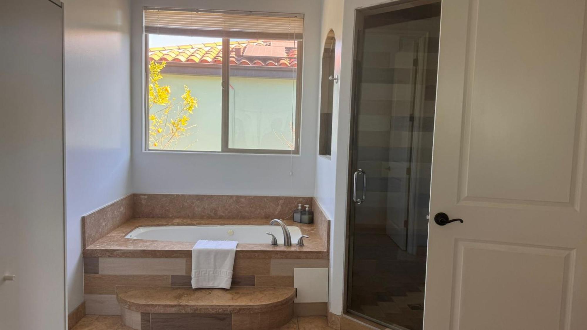 La Dream Gem - Beautiful Home With Spa Los Ángeles Exterior foto